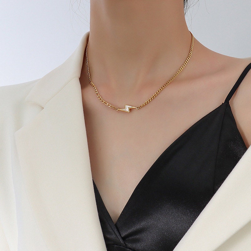 Pearl Lightning Bolt Necklace Gold & Silver