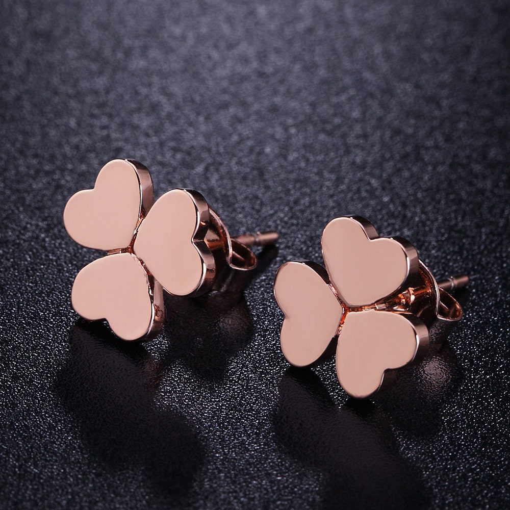 Clover Loveheart Earring