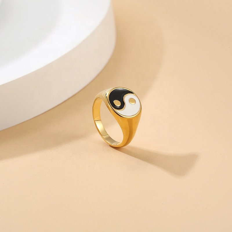 Ying And Yang Ring